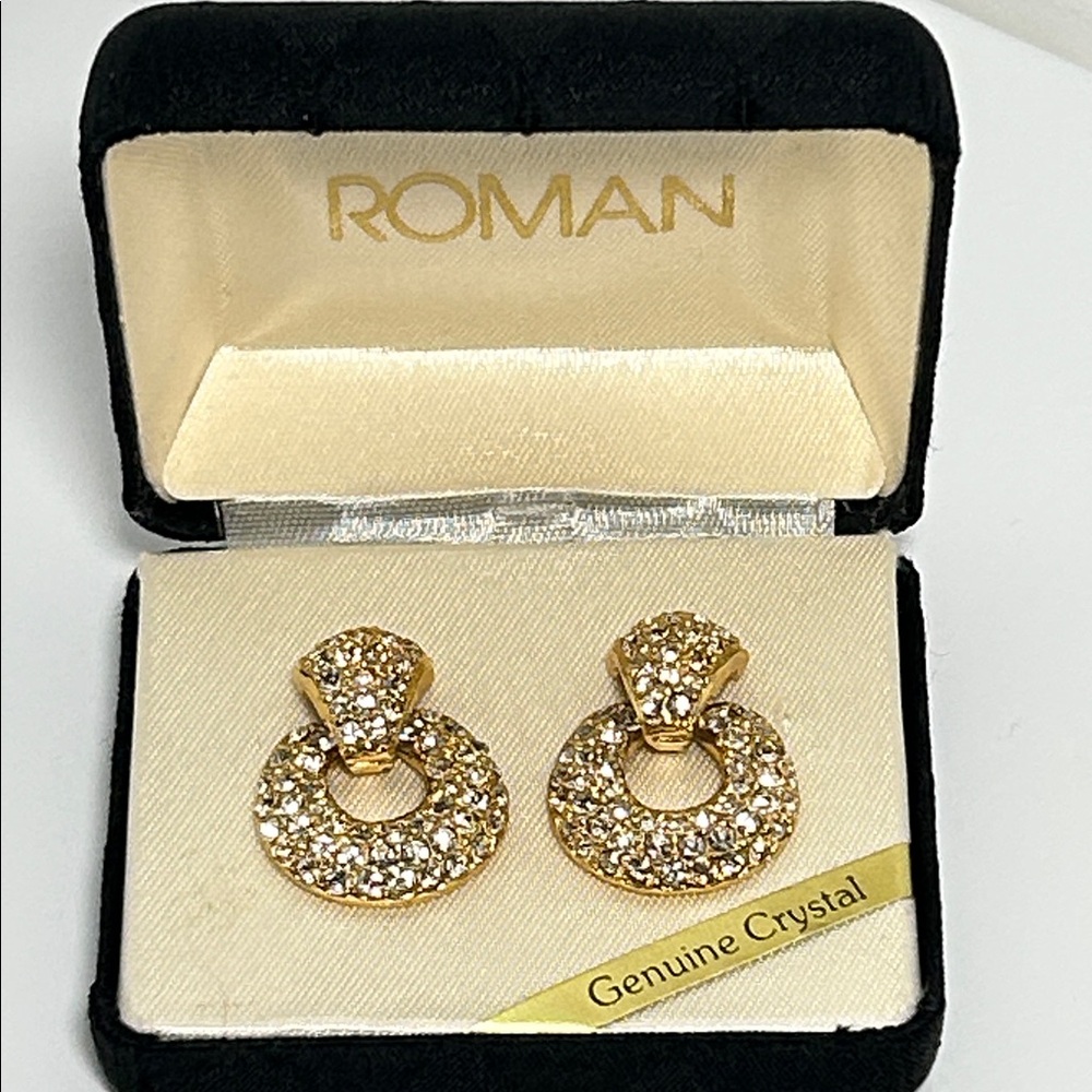 NWB 1” Gold and Crystal Chunky Hoop Earrings - Picture 1 of 10